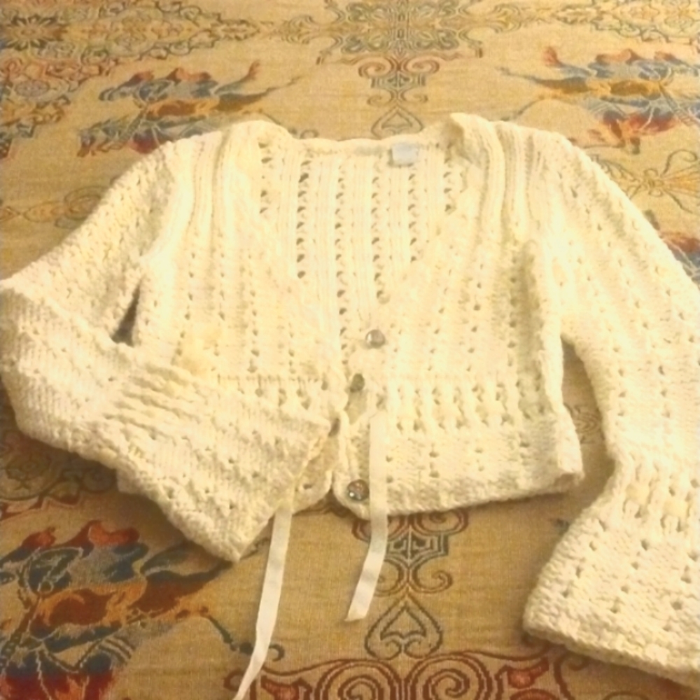 Frost Woman's Size M Loose Knit Button Sweater with Bling and Velvet Ribbon